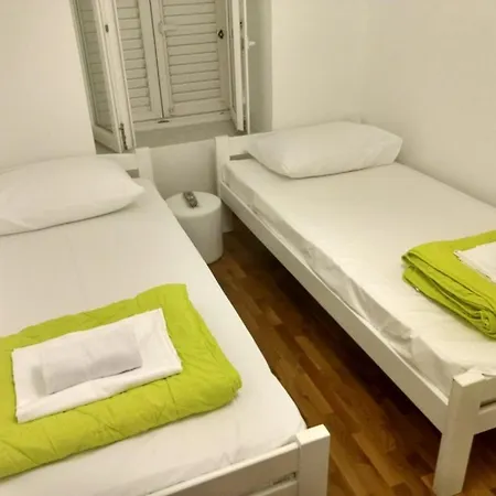 Ubytování v soukromí Alen *